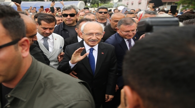 Cumhurbaşkanı adayı ve CHP Genel Başkanı Kılıçdaroğlu'ndan çadır kent ziyareti: