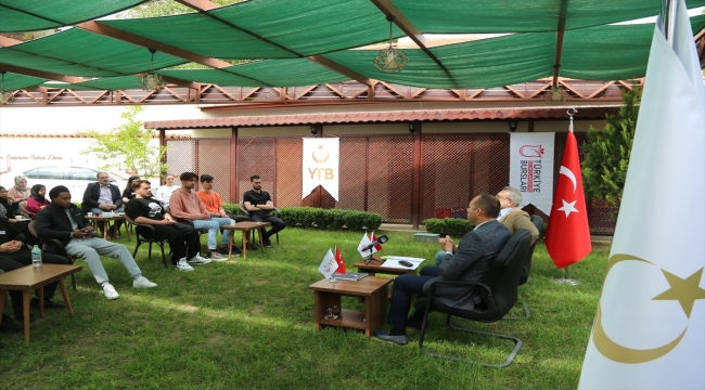 Dışişleri Bakanlığı Edirne Temsilcisi Büyükelçi Yörük uluslararası öğrencilerle bir araya geldi