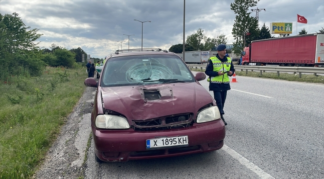 Edirne'de otomobilin yayaya çarptığı kaza anı güvenlik kamerasında