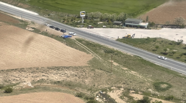 Elazığ'da jandarma ve polis ekipleri helikopter destekli trafik denetimi yaptı