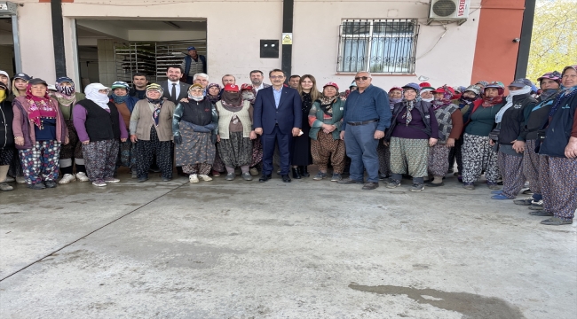 Enerji ve Tabii Kaynaklar Bakanı Dönmez, Eskişehir'de ziyaretlerde bulundu