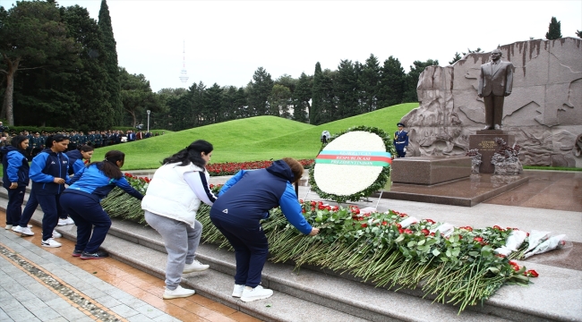 Haydar Aliyev doğumunun 100. yılında anılıyor