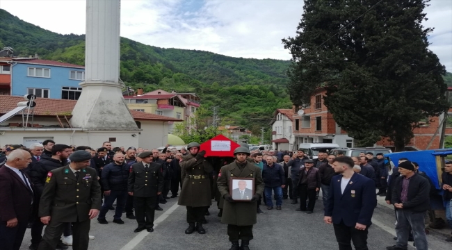 Kastamonu'da Kıbrıs gazisi son yolculuğuna uğurlandı