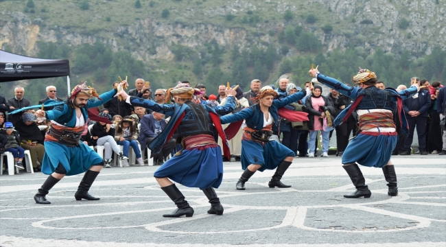 Kütahya Kalesi'nde şehrin fethinin 949. yıl dönümü ve Hıdırellez kutlandı