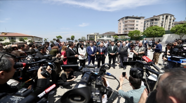 Sanayi ve Teknoloji Bakanı Mustafa Varank, oyunu Bursa'da kullandı: