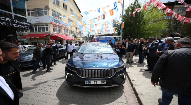 Türkiye'nin yerli otomobili Togg, Bingöl'de tanıtıldı