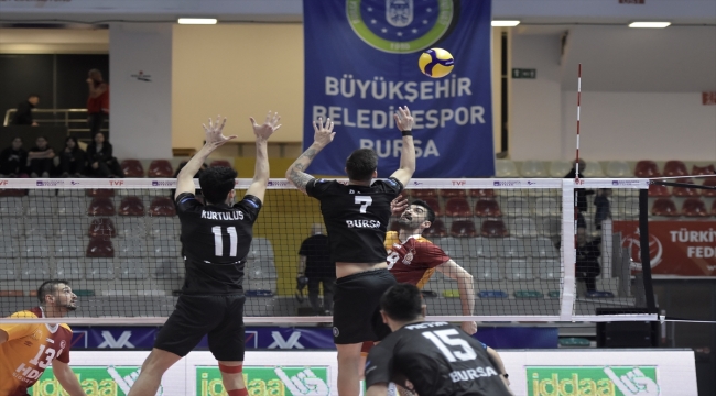 Voleybol: AXA Sigorta Efeler Ligi