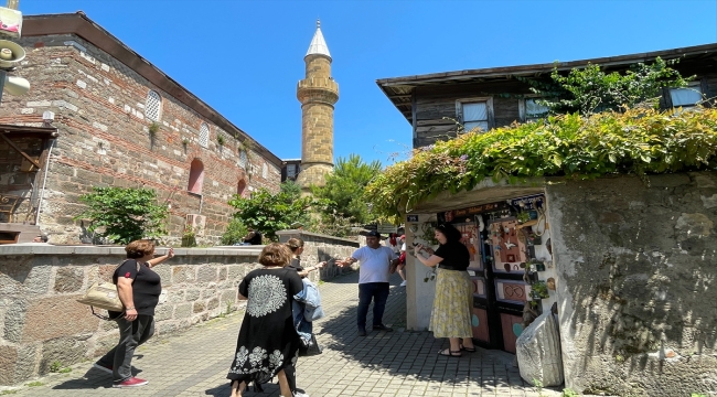 Amasra'da bayram yoğunluğu yaşanıyor