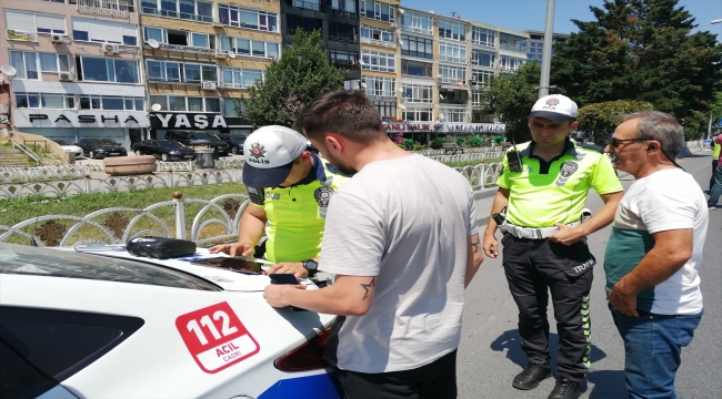 Bakırköy'de dron destekli trafik denetimi