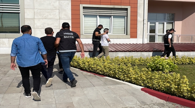 Bartın merkezli uyuşturucu operasyonunda 5 şüpheli tutuklandı