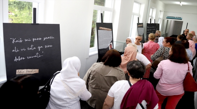 Bosna Hersek'te "Srebrenitsa'dan Hikayeler" isimli sergi açıldı