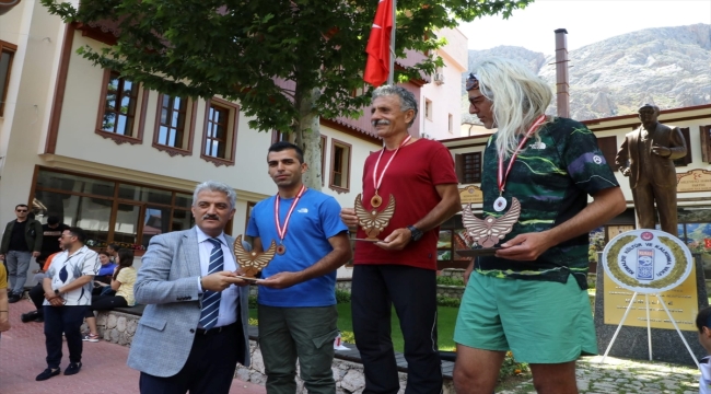 Erzincan'da "44. Uluslararası Kemaliye Kültür ve Doğa Sporları Şenliği" başladı