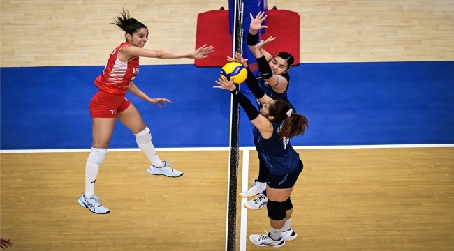 "Filenin Sultanları" FIVB Milletler Ligi'nde Final Etabı'na kalmayı garantiledi