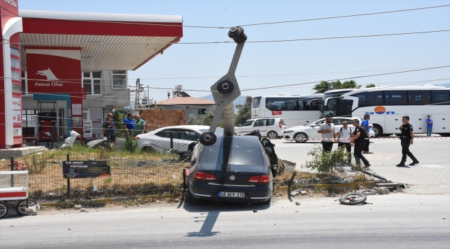 Hatay'da trafik kazasında 1 kişi öldü, 2 kişi yaralandı