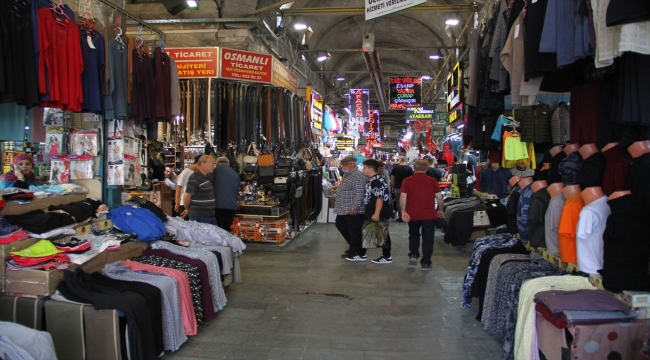 İç Anadolu'da arife günü alışveriş yoğunluğu