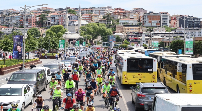 İstanbul'da bisiklet tutkunları kıtalar arası pedal bastı