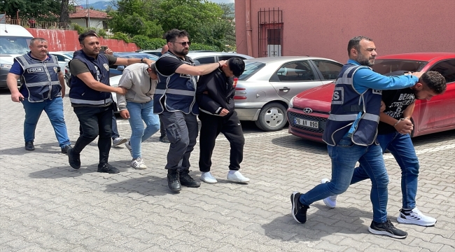 Karabük'te hırsızlık operasyonunda 10 şüpheli yakalandı