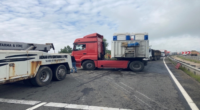 Karabük'te zincirleme trafik kazasında 4'ü çocuk 10 kişi yaralandı