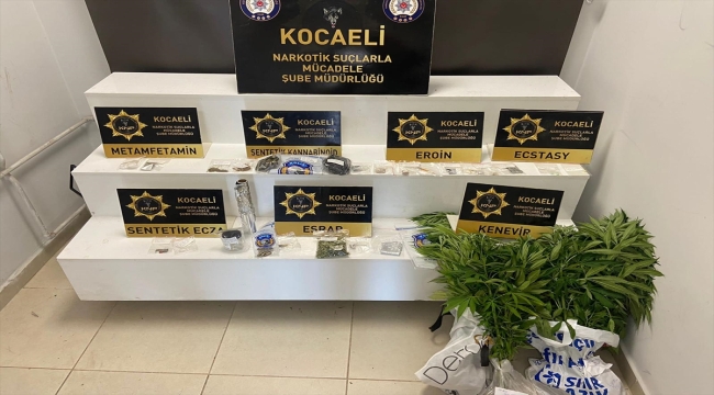 Kocaeli'de uyuşturucu operasyonunda 23 zanlı yakalandı