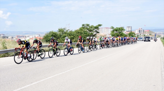 "Road Race Kırıkkale 2.2" bisiklet yarışları sürüyor