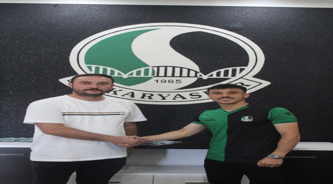 Sakaryaspor, Mikail Okyar'ı renklerine bağladı