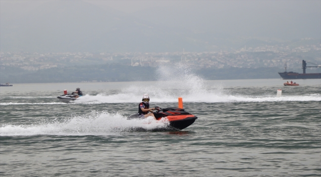 Türkiye Su Jeti ve Flyboard Şampiyonası, Kocaeli'nin ev sahipliğinde başladı