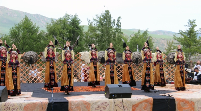 TÜRKSOY, Kırgızistan'da "Türk Halklarının Geleneksel Mutfağı Etno Festivali"ni düzenledi