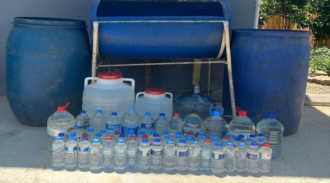 Adana'da 1050 litre sahte içki ele geçirildi