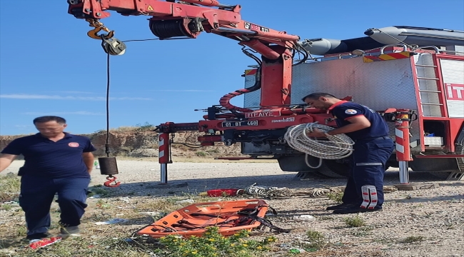 Adana'da yamaçtan düşen kişi yaralandı