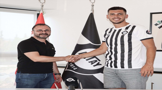 Altay, Ceyhun Gülselam'ın sözleşmesini uzattı