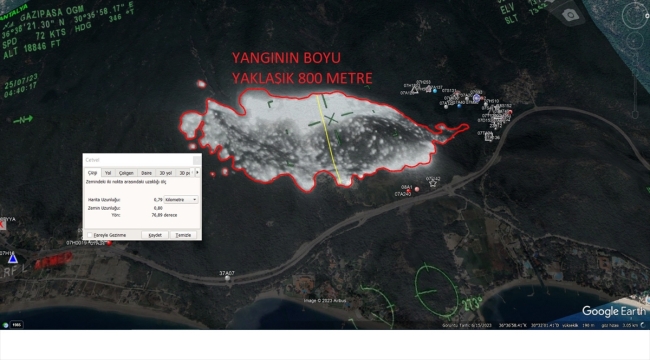 Antalya'nın Kemer ilçesindeki orman yangınına havadan ve karadan müdahale ediliyor