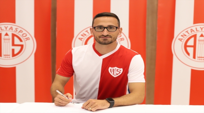 Antalyaspor, Erdoğan Yeşilyurt'u transfer etti