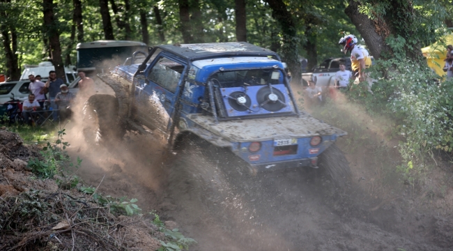 Düzce'de off-road tutkunları şenlikte buluştu