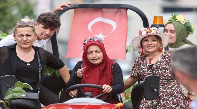 "Düzce Otları Bereket Festivali" kortej yürüyüşüyle başladı