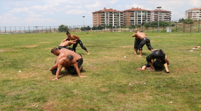 Edirneli pehlivanlar Kırkpınar hazırlıklarını tamamladı