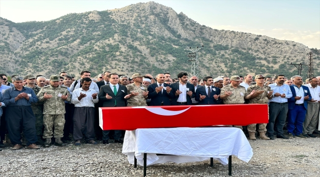 Hakkari kırsalında 1 güvenlik korucusu şehit oldu