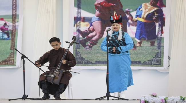 İstanbul'da Moğol halkının geleneksel Naadam Festivali düzenlendi