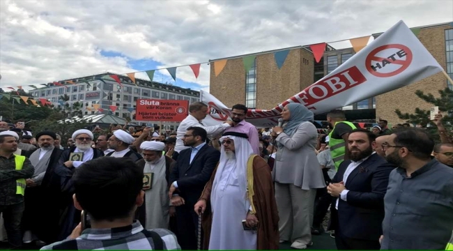 İsveç'te Kur'an-ı Kerim yakma provokasyonu protesto edildi