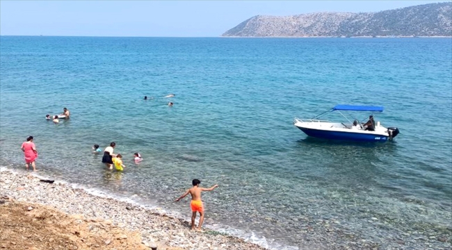 Mersin'in kamp alanlarında Kurban Bayramı tatili yoğunluğu