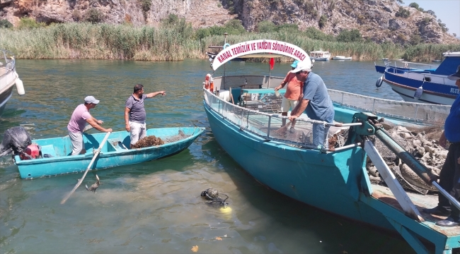 Muğla'daki Dalyan kanalında su altı temizliği yapıldı