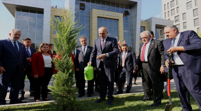 TBMM Başkanı Kurtulmuş, Azerbaycan Başbakanı Asadov ile görüştü