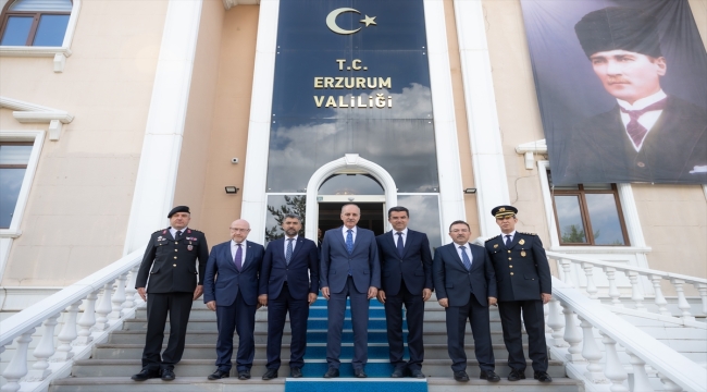 TBMM Başkanı Kurtulmuş, Erzurum'da STK temsilcileriyle buluştu: