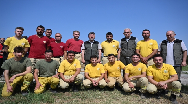 Bakan Yumaklı, Çanakkale ve Eskişehir'deki orman yangınlarının kontrol altına alındığını açıkladı