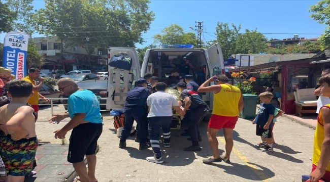 Düzce'de denizde boğulma vakalarına dikkati çekmek için tatbikat düzenlendi