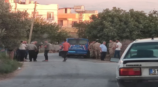 Hatay'da bir kişi tartıştığı kayınpederini öldürdü, eşini yaraladı 