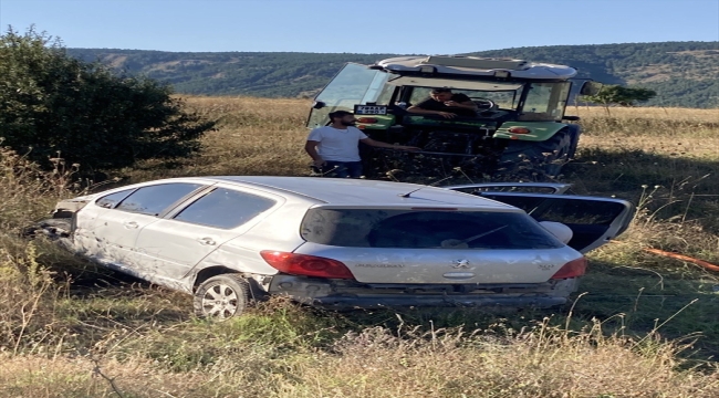 Karabük'te iki otomobilin çarpıştığı kazada 6 kişi yaralandı