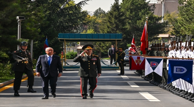 Milli Savunma Bakanı Güler, Azerbaycanlı mevkidaşı Hasanov ile görüştü