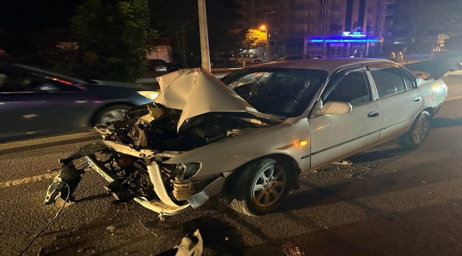 Samsun'da zincirleme trafik kazasında 6 kişi yaralandı