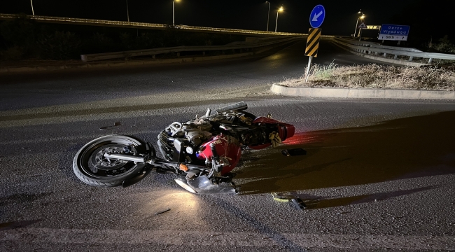 Sinop'ta kaldırıma çarpan motosikletin yabancı uyruklu sürücüsü öldü