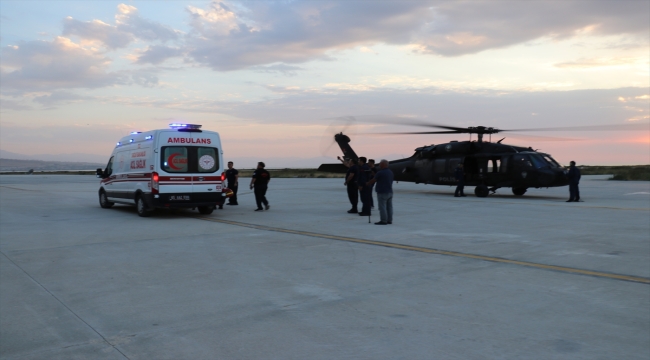 Van'da polis helikopteri hamile kadın için havalandı